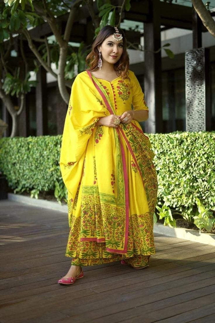 Buy Yellow Kurta Suit Sets for Women by BANI WOMEN Online | Ajio.com