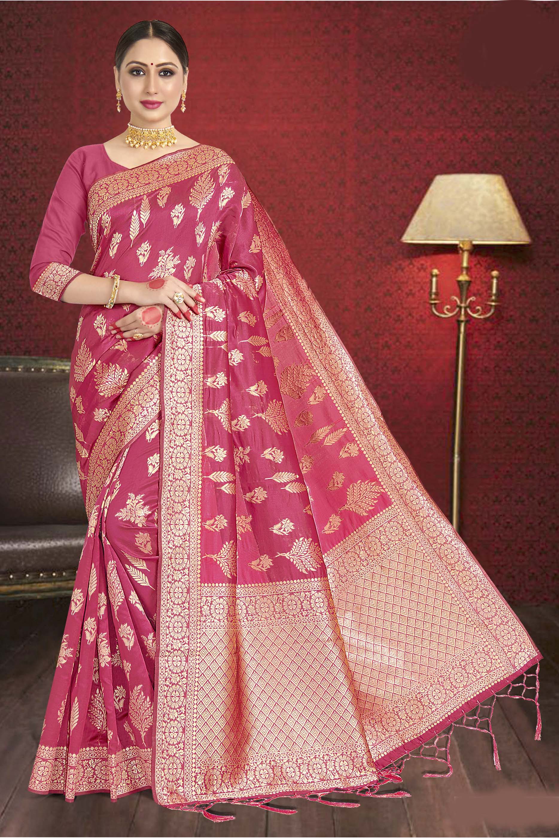 Stunning Pink Colored Art Silk Saree With Blouse