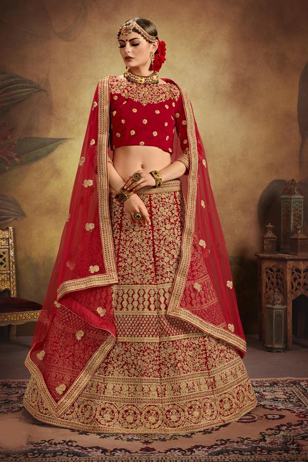 Red Colour Heavy Bridal Wedding Wear Embroidery Work Latest Lehenga  Collection Kb 1060 Red - The Ethnic World