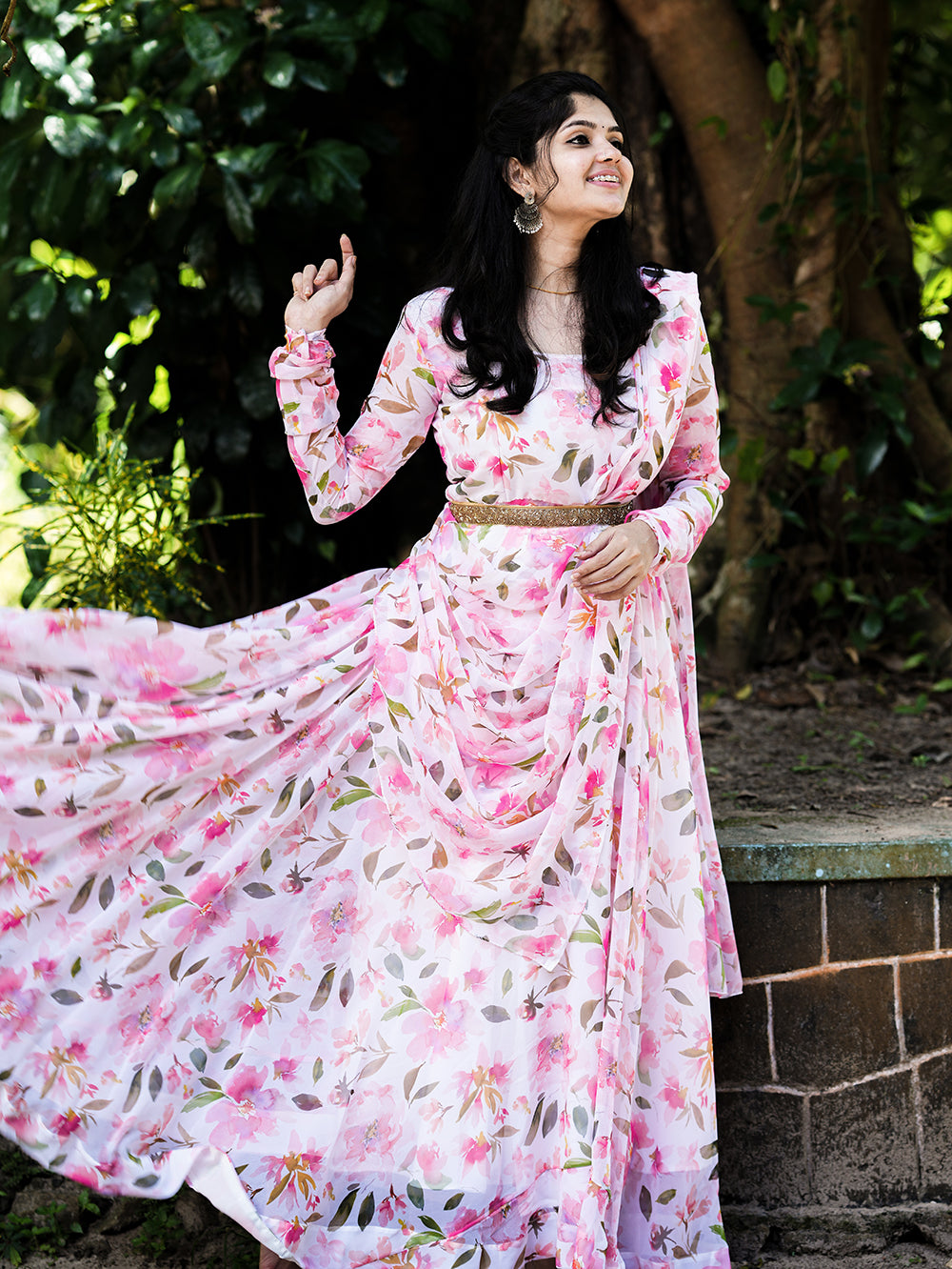 G210 (7), Light Pink Floral Ball Gown with Trail, Size (XS-30 to 4XL - –  Style Icon www.dressrent.in