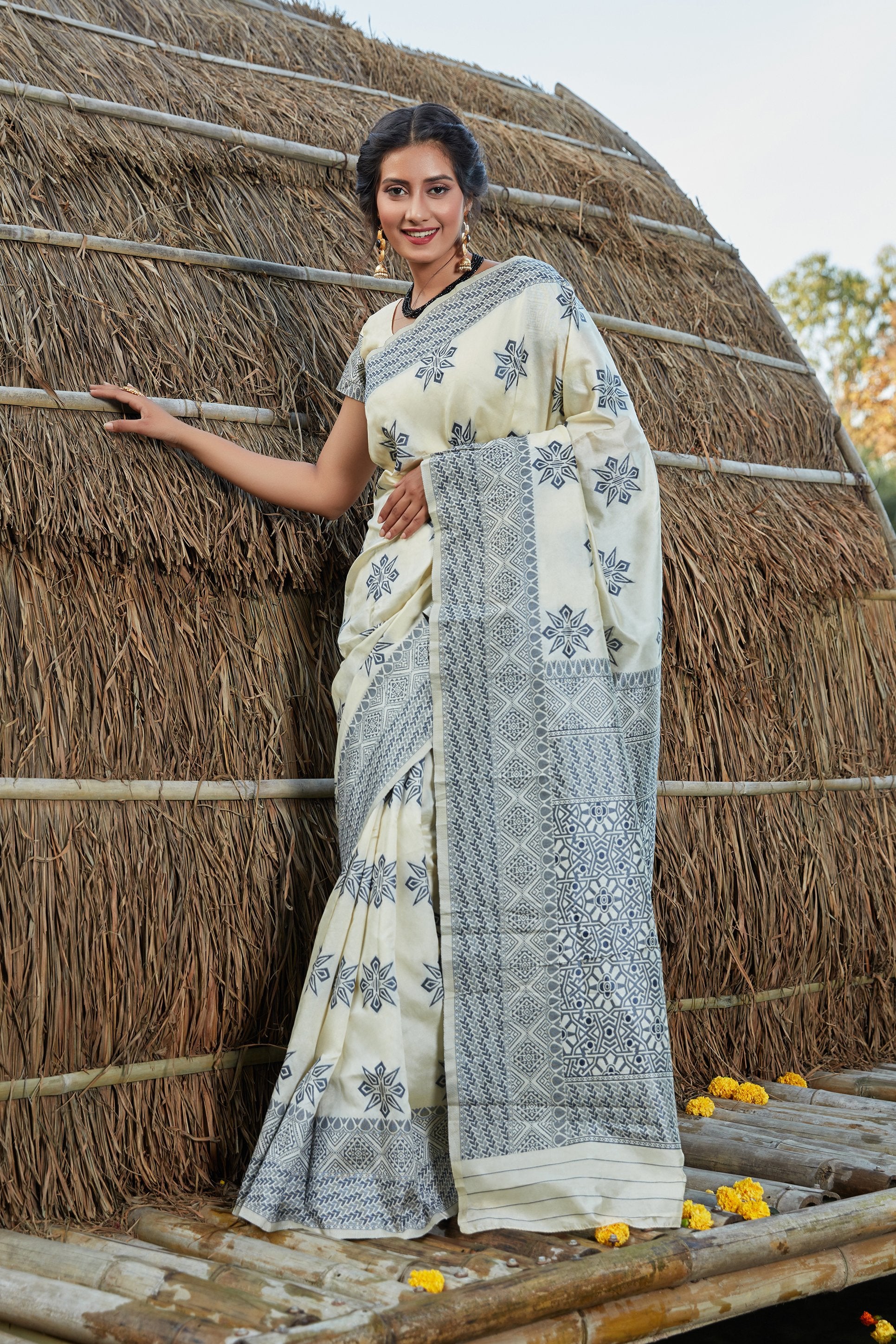 off White Elegant Woven Work Banarasi Saree