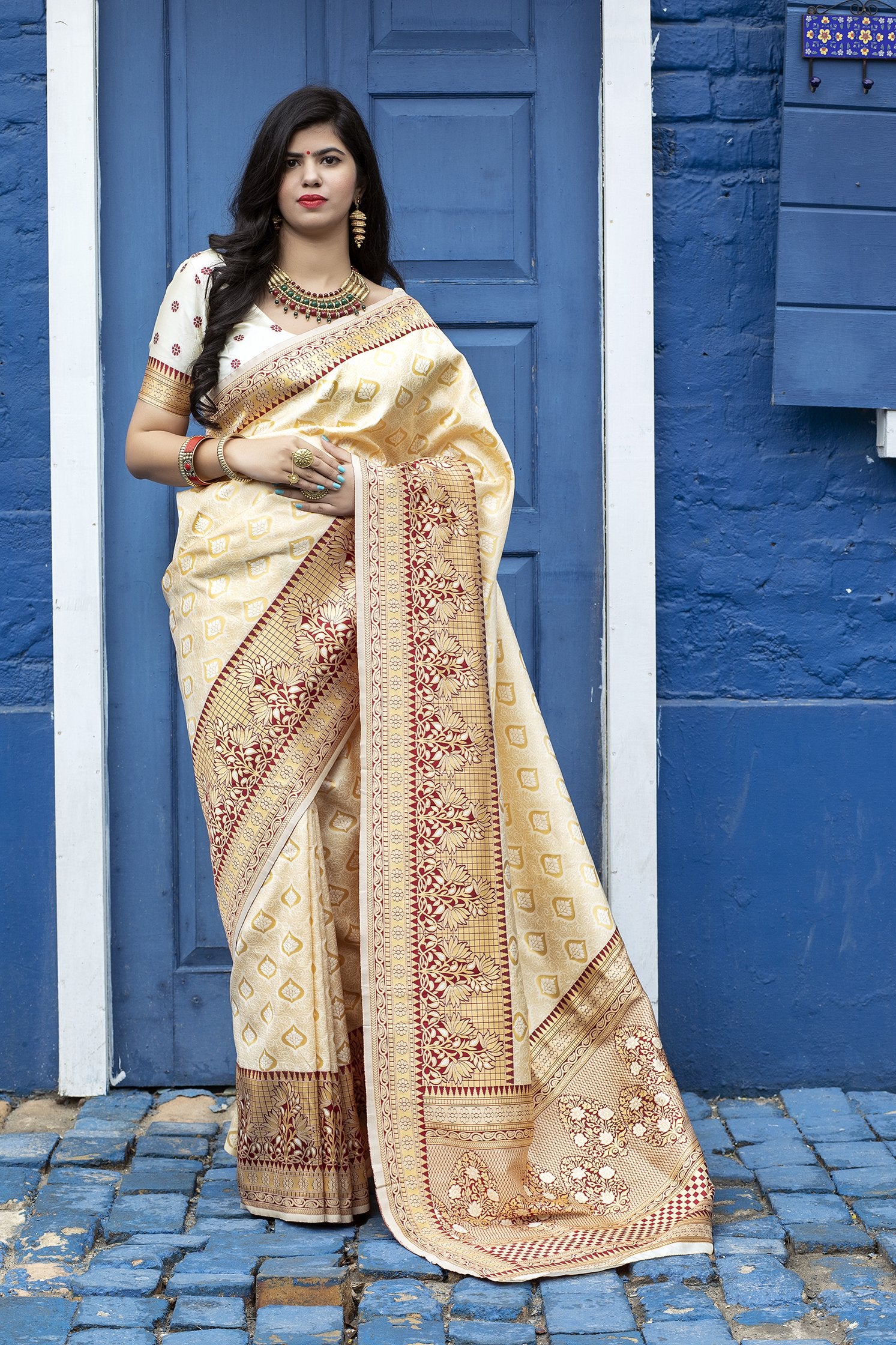 Magenta Handloom Paithani Meenakari Katan Silk Banarasi Saree Design by  Sacred Weaves at Pernia's Pop Up Shop 2024