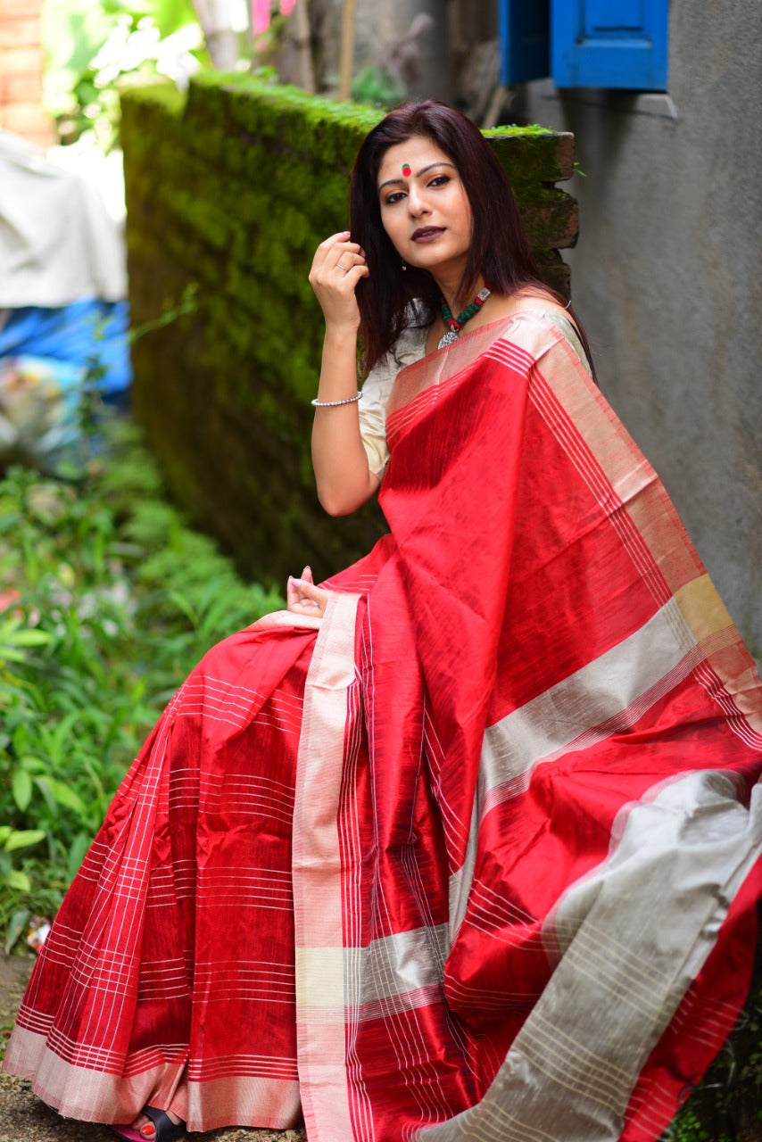 RED BANGLORI RAW SILK WEAVING SAREE - Cygnus Fashion