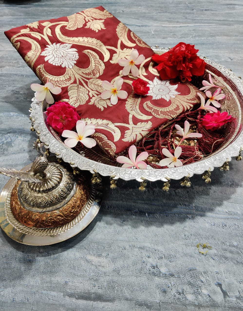 Red Pure Banglori Raw Silk Weaving Saree - Cygnus Fashion