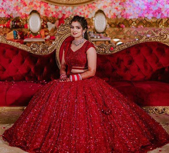 Buy Stylish Red Silk Designer Bridal Lehenga with Net Dupatta at best price  - Gitanjali Fashions