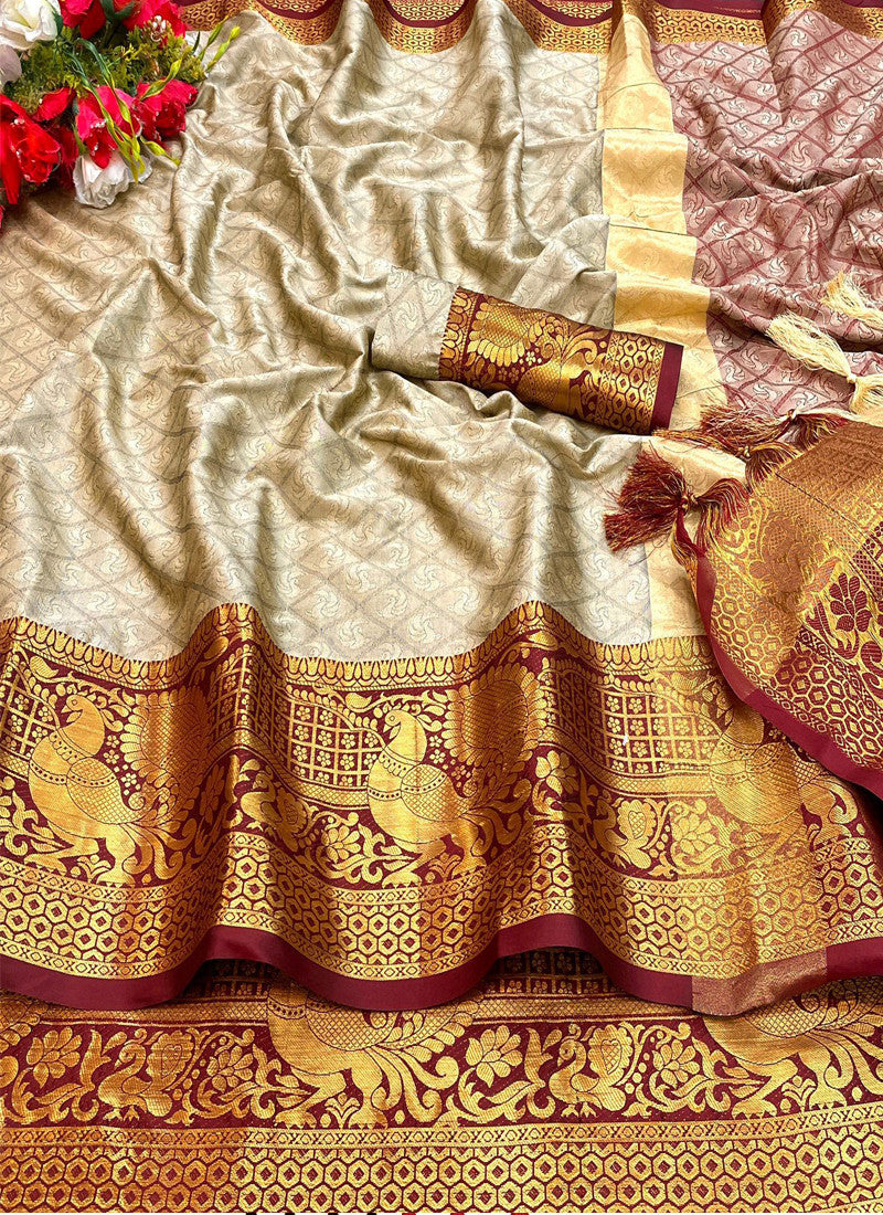 Latest Beige Cotton Silk Printed Saree With Heavy Border