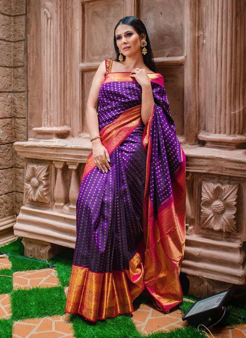Pink Silk Weaving Banarasi Saree With Tassel – Leemboodi