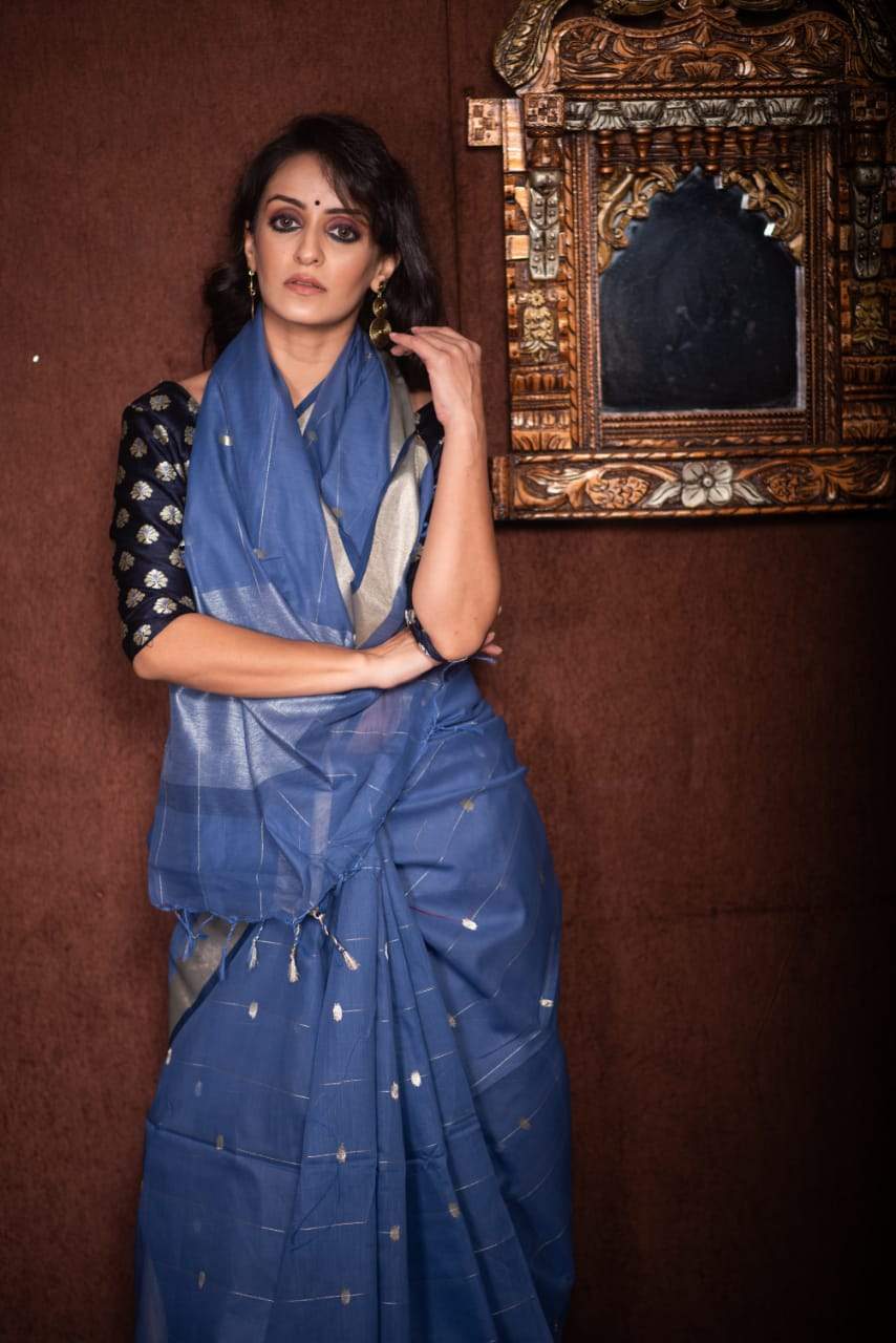 Blue Linen Silk Saree With Silver Jari