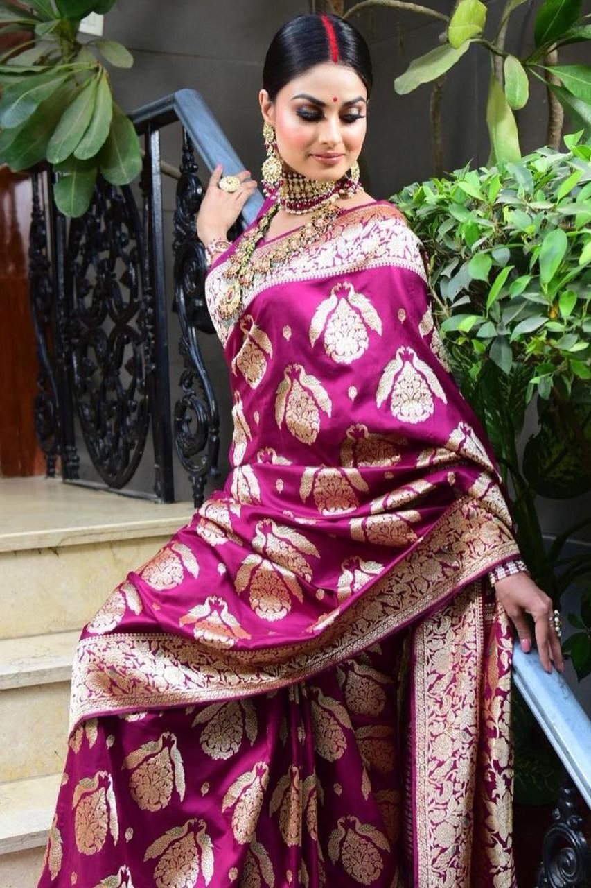 Banarasi Silk Woven Saree With Heavy Pallu For Women
